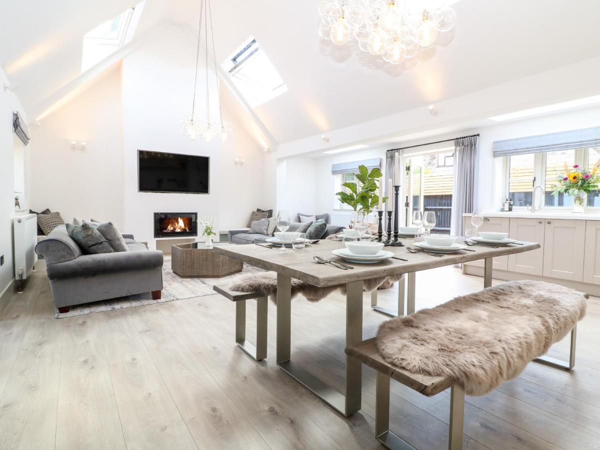 12 Manor Farm Close Kingham Eksteriør bilde