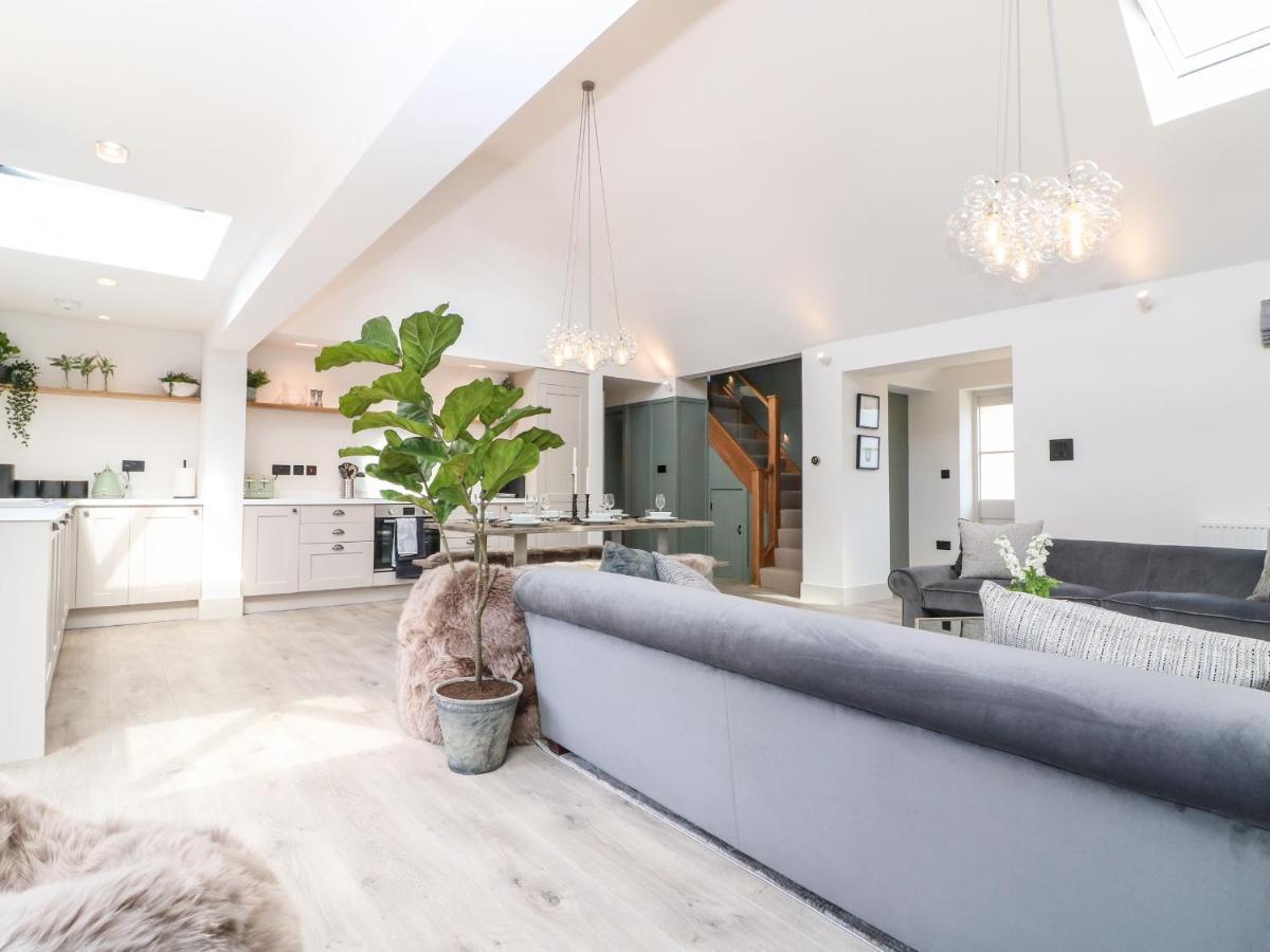 12 Manor Farm Close Kingham Eksteriør bilde