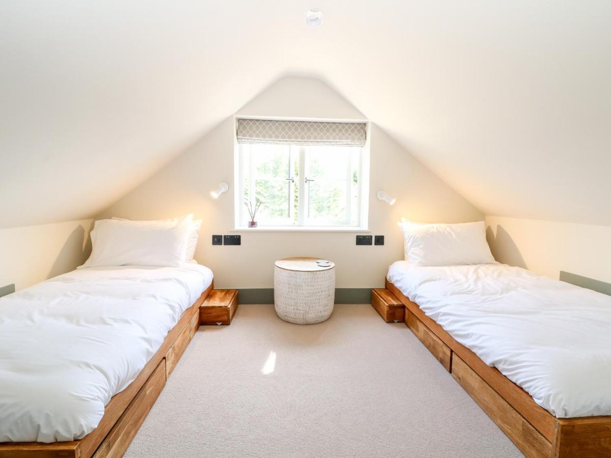 12 Manor Farm Close Kingham Eksteriør bilde